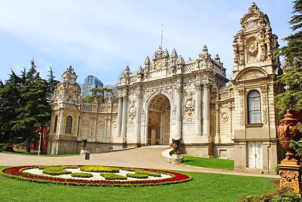 Dolmabahce Palace With Bosphorus Cruise